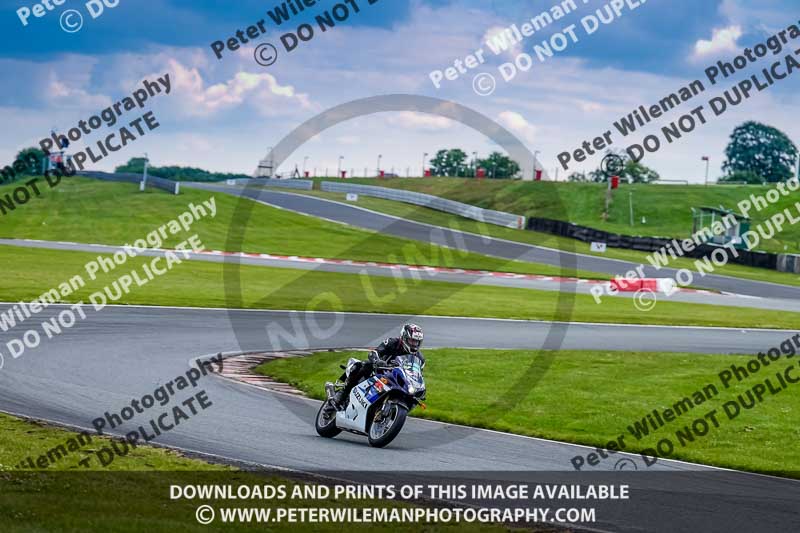anglesey;brands hatch;cadwell park;croft;donington park;enduro digital images;event digital images;eventdigitalimages;mallory;no limits;oulton park;peter wileman photography;racing digital images;silverstone;snetterton;trackday digital images;trackday photos;vmcc banbury run;welsh 2 day enduro